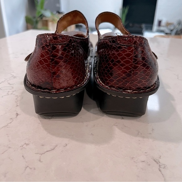 ALEGRIA Textured Patent Slip-On Mary Jane Snake Print Leather / EU 37 / US 7-7.5 - Picture 4 of 16